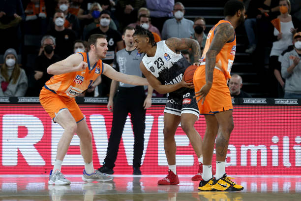 于红海沿岸 于红海沿岸