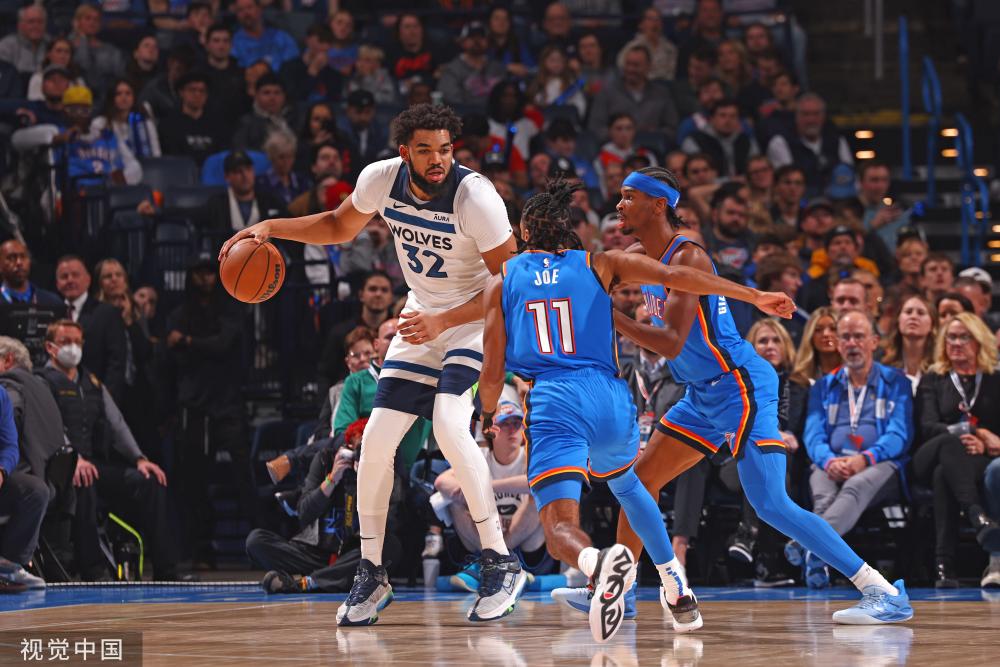 詹姆斯与浓 詹姆斯与浓