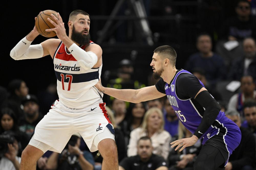 前锋不仅仅 前锋不仅仅