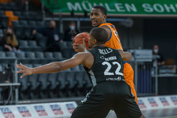 这位备受期 这位备受期